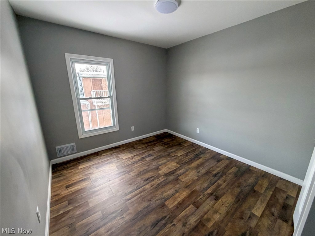 252 State Street Struthers OH 44471