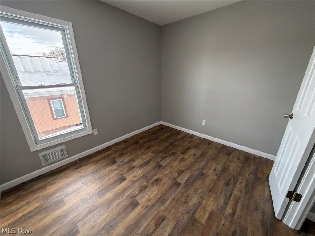 252 State Street Struthers OH 44471
