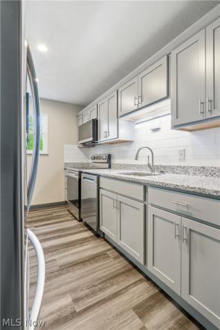 668 Westbrook Court Ravenna OH 44266
