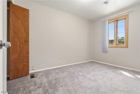 668 Westbrook Court Ravenna OH 44266
