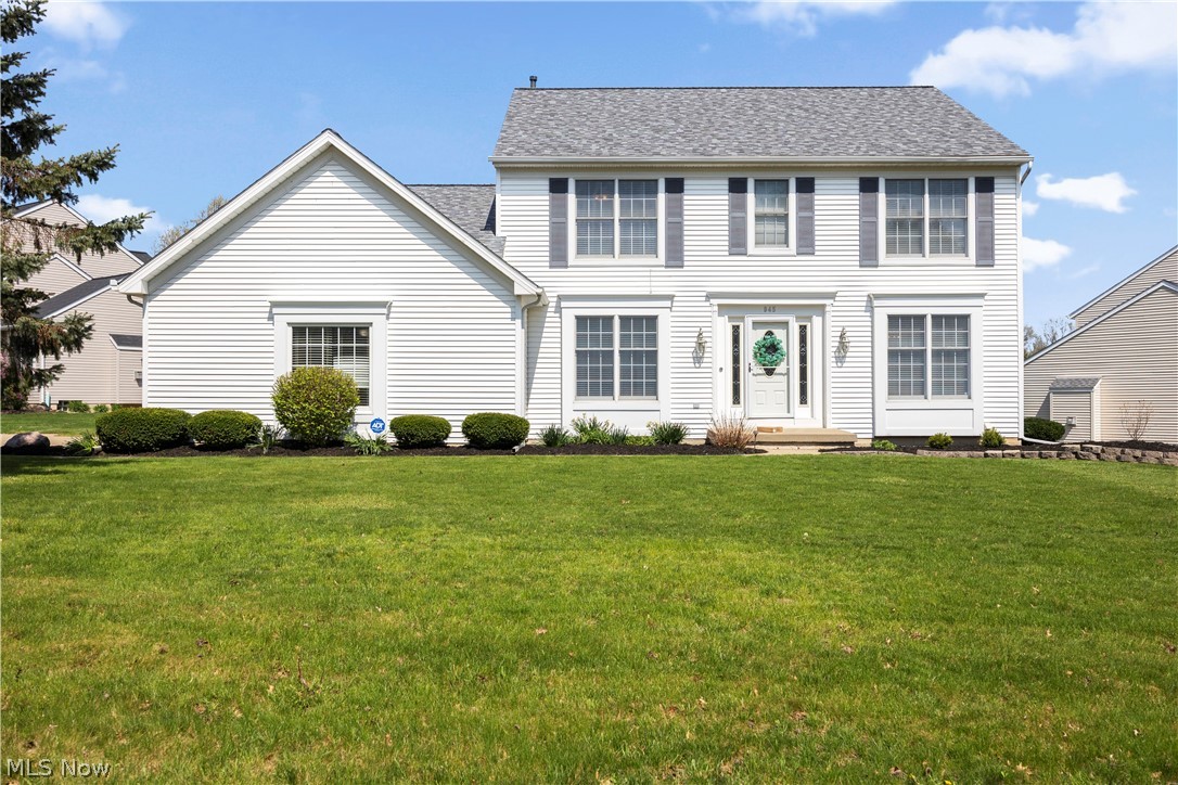 945 Red Tailed Lane Amherst OH 44001