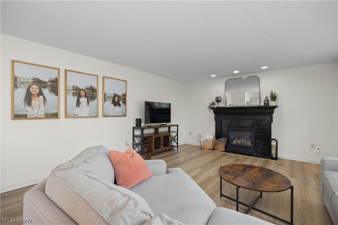 945 Red Tailed Lane Amherst OH 44001