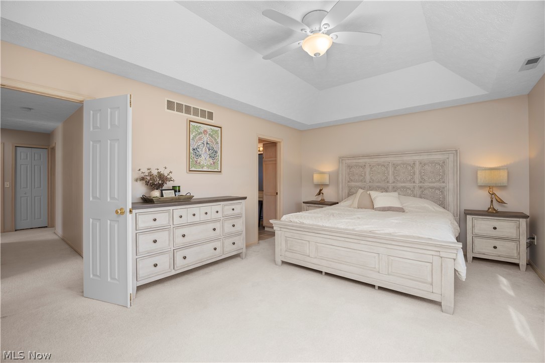 945 Red Tailed Lane Amherst OH 44001