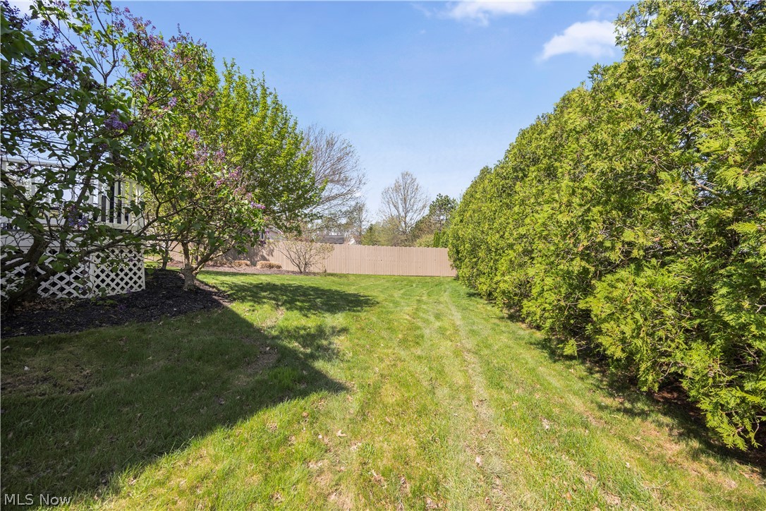 945 Red Tailed Lane Amherst OH 44001
