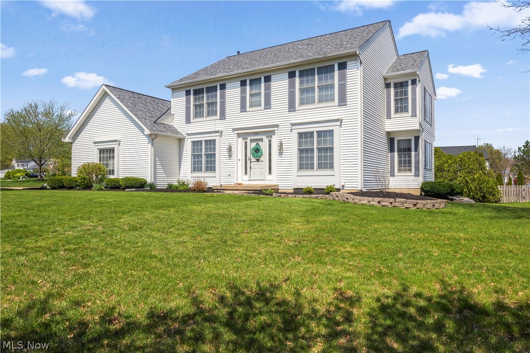 945 Red Tailed Lane Amherst OH 44001