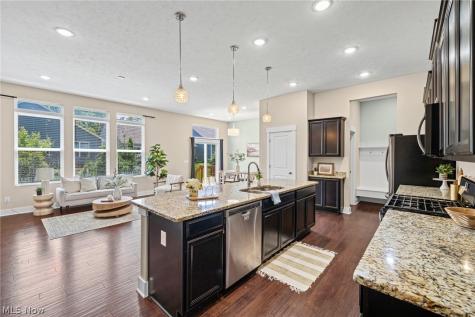 3554 Brunswick Lake Parkway Brunswick OH 44212