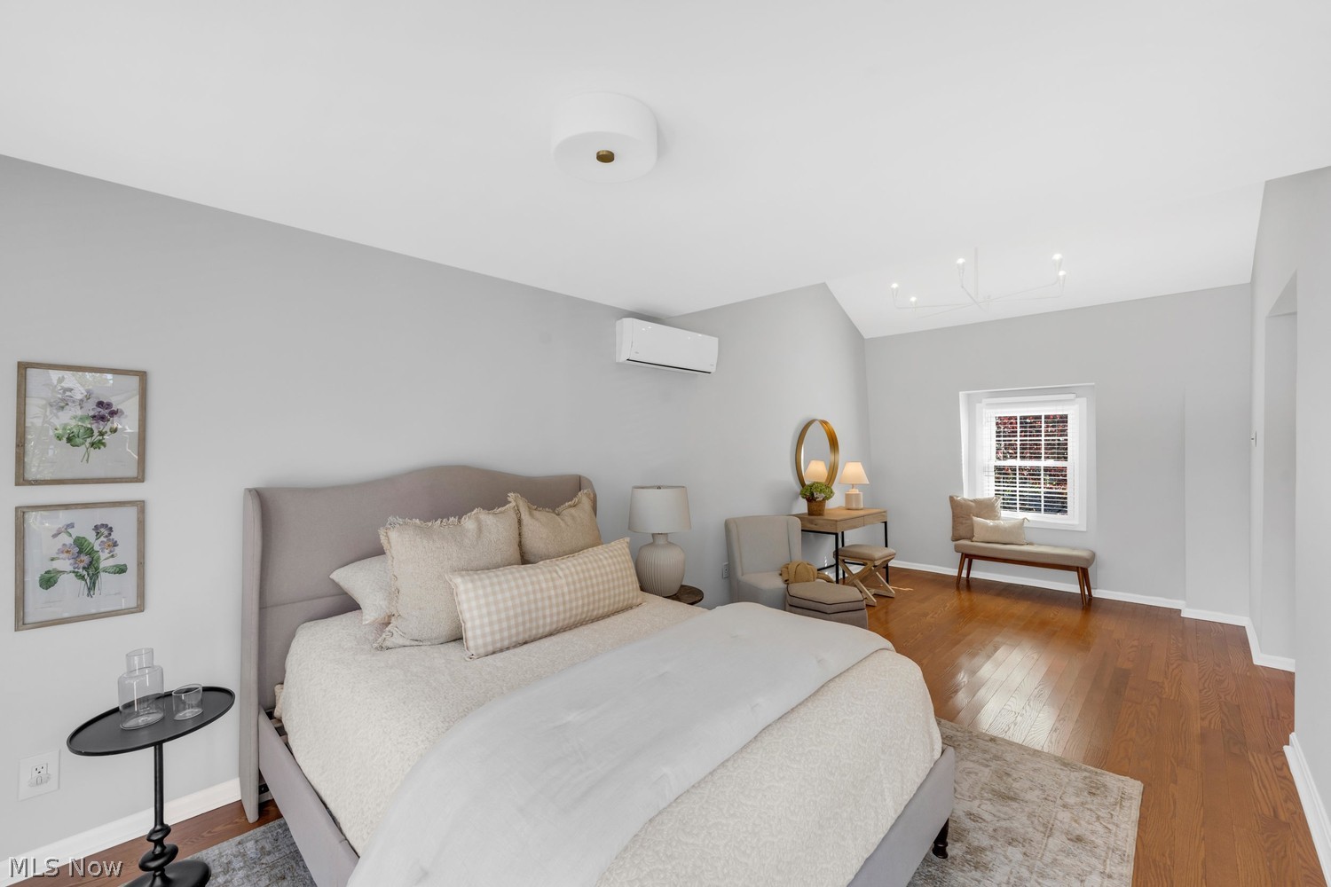 21092 Stratford Avenue Rocky River OH 44116