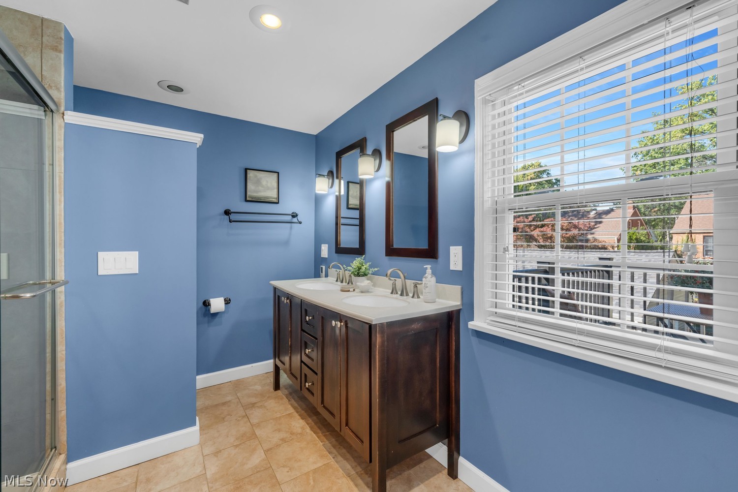 21092 Stratford Avenue Rocky River OH 44116