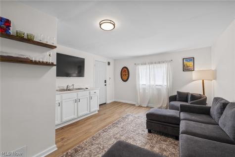 327 Baxter Street Medina OH 44256