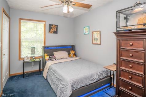 11032 Titus Avenue NW Uniontown OH 44685