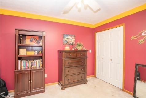 11032 Titus Avenue NW Uniontown OH 44685