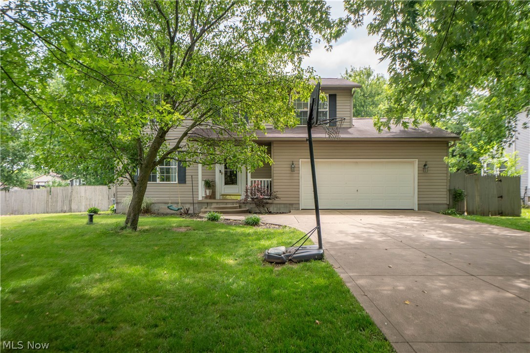 11032 Titus Avenue NW Uniontown OH 44685