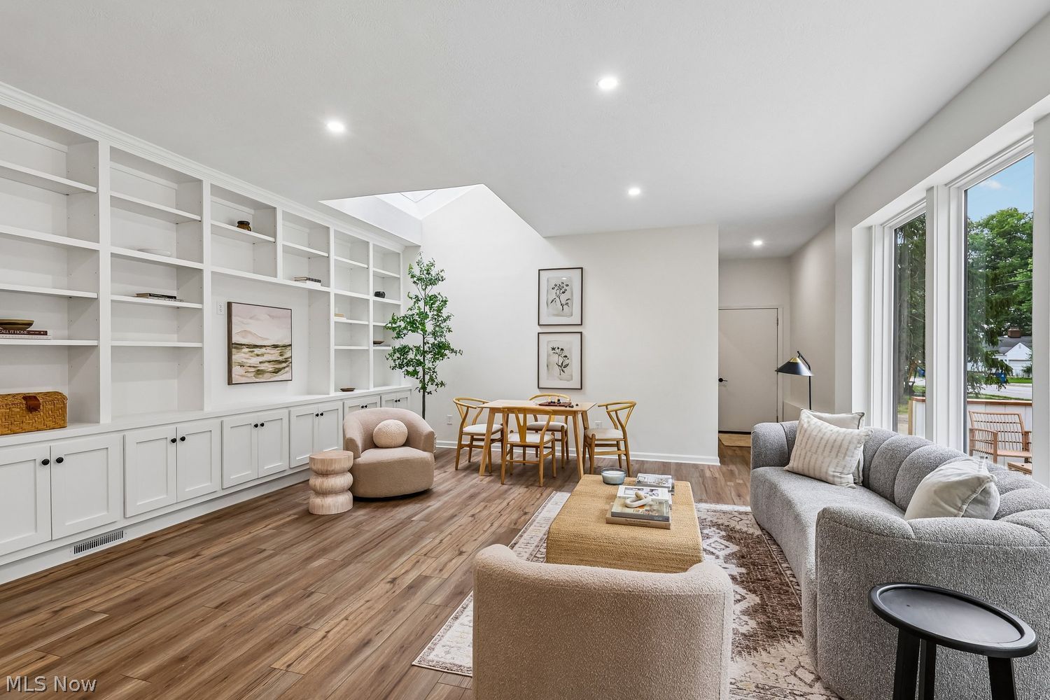 28110 W Oakland Road Bay Village OH 44140