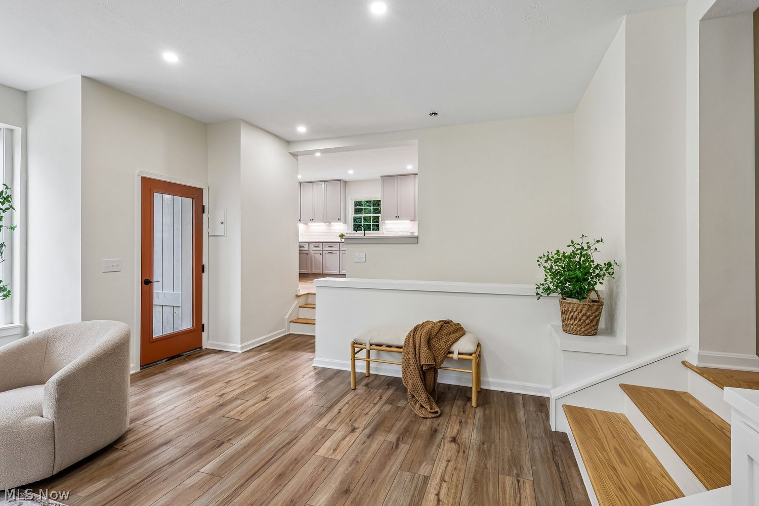 28110 W Oakland Road Bay Village OH 44140