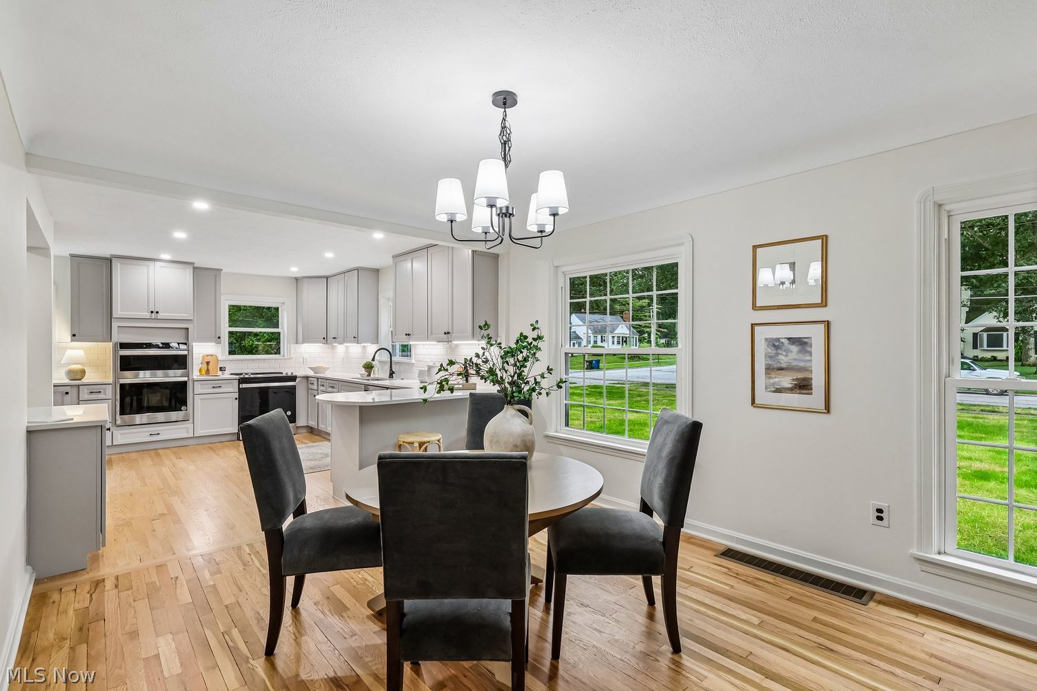 28110 W Oakland Road Bay Village OH 44140