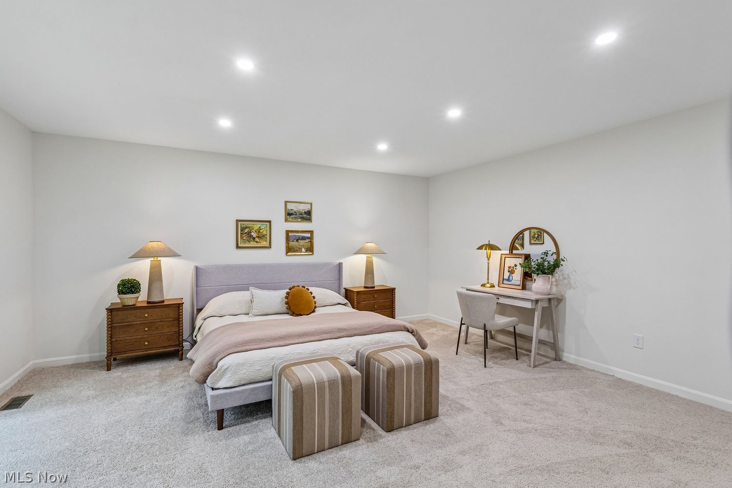 28110 W Oakland Road Bay Village OH 44140