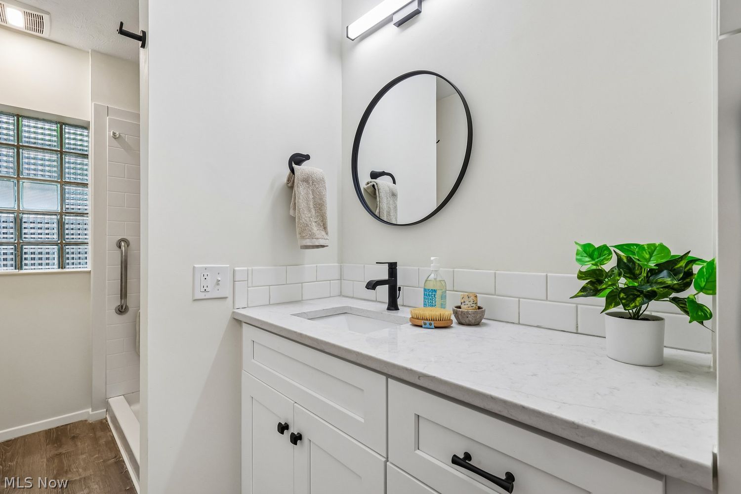28110 W Oakland Road Bay Village OH 44140