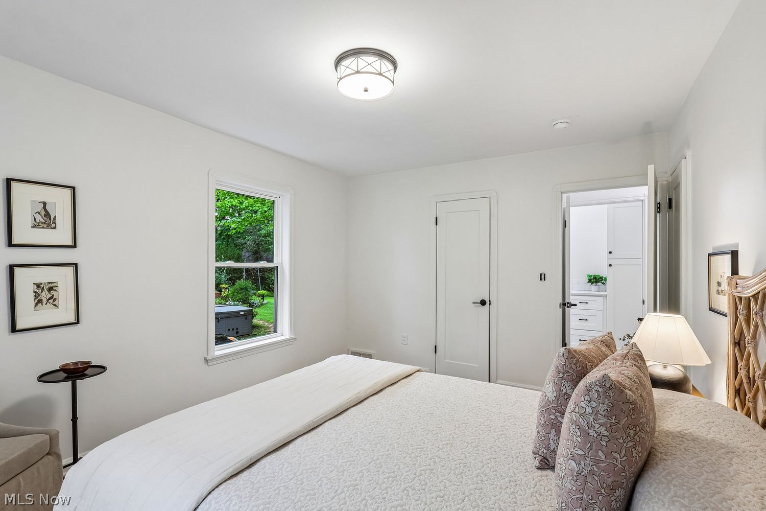 28110 W Oakland Road Bay Village OH 44140