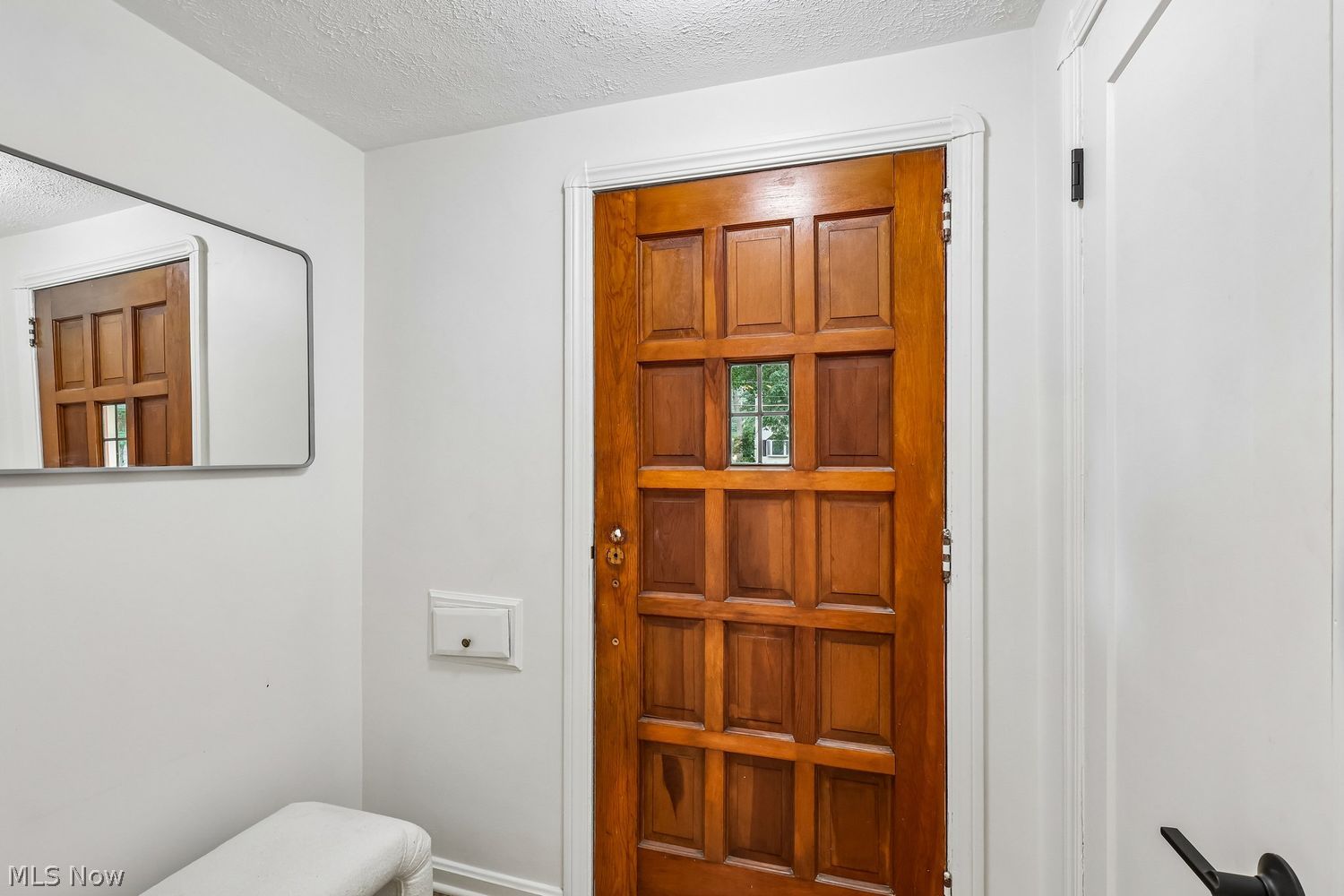 28110 W Oakland Road Bay Village OH 44140