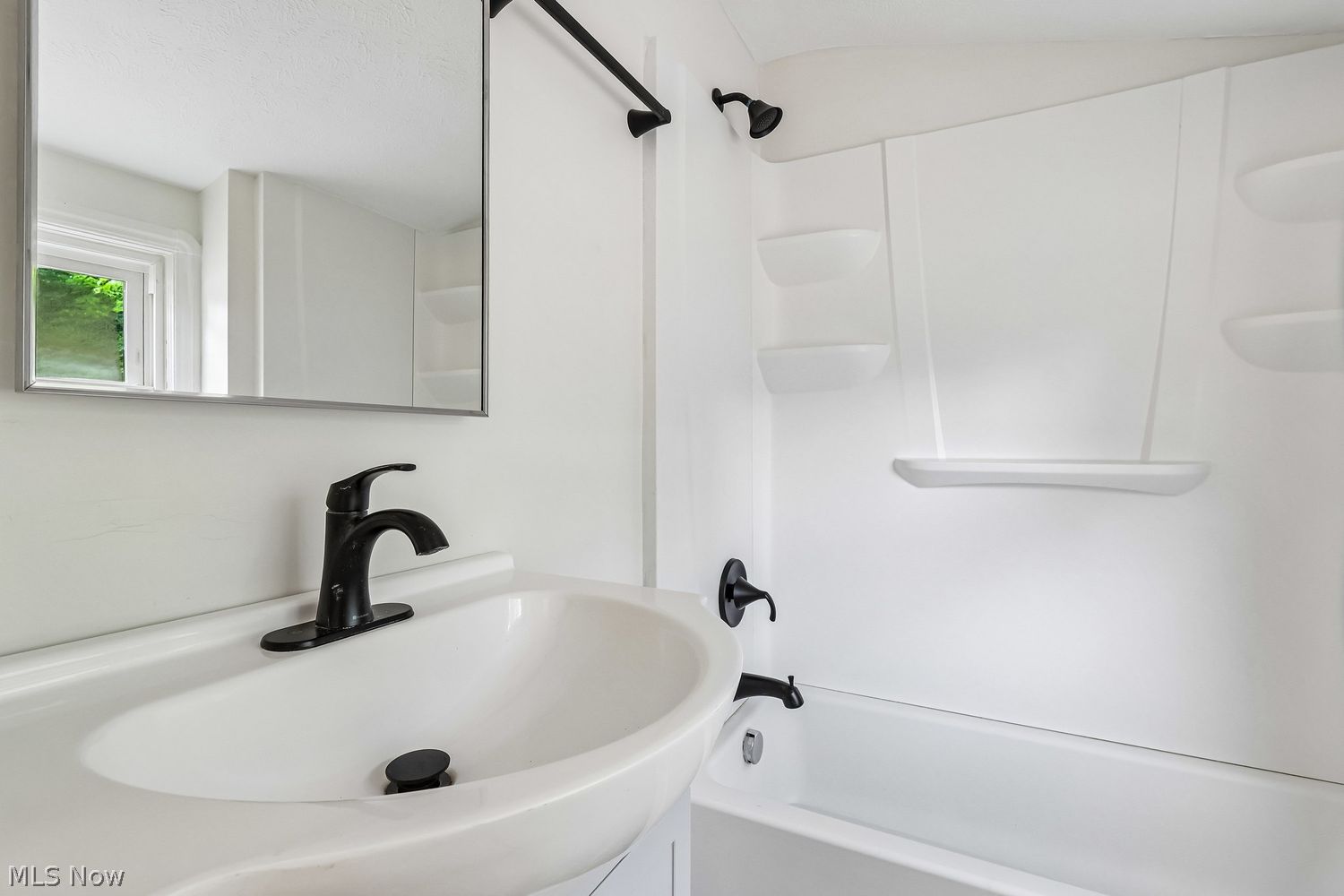 28110 W Oakland Road Bay Village OH 44140