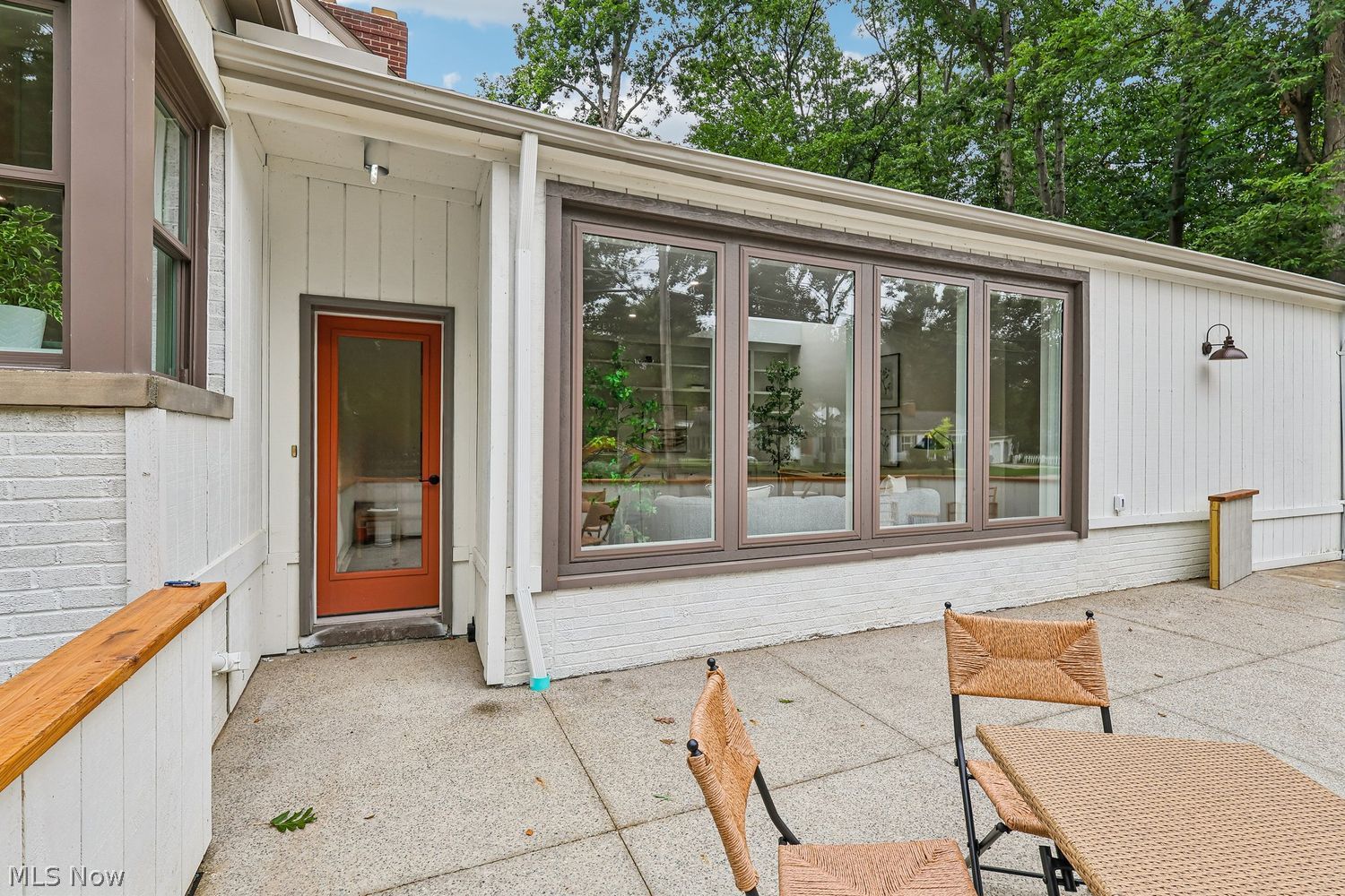 28110 W Oakland Road Bay Village OH 44140