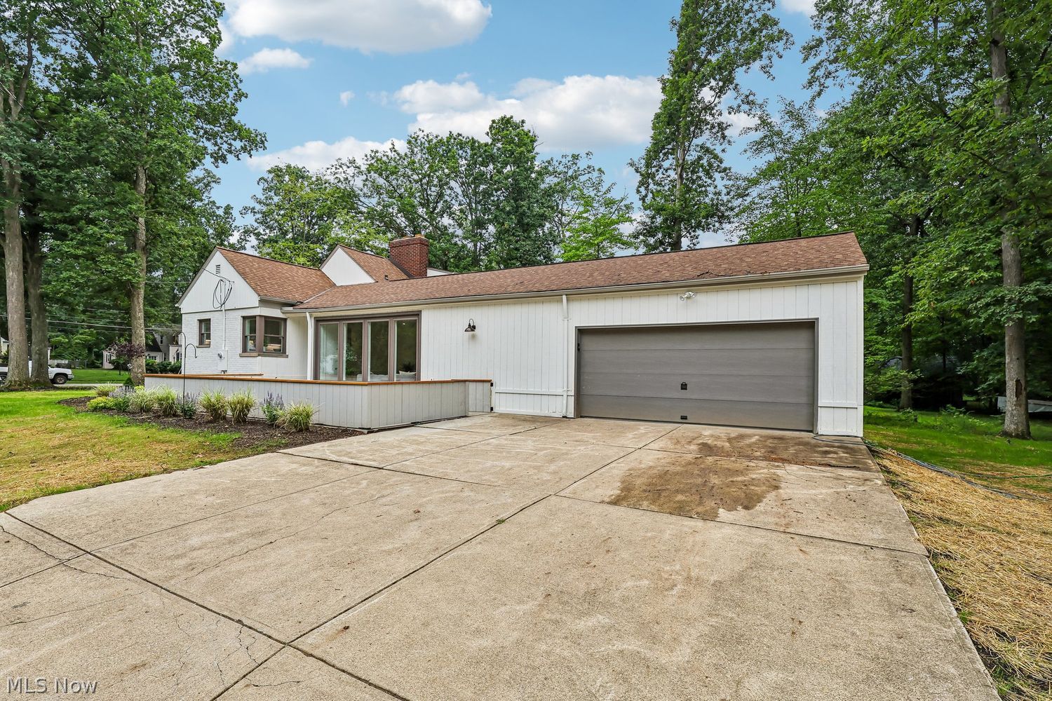 28110 W Oakland Road Bay Village OH 44140