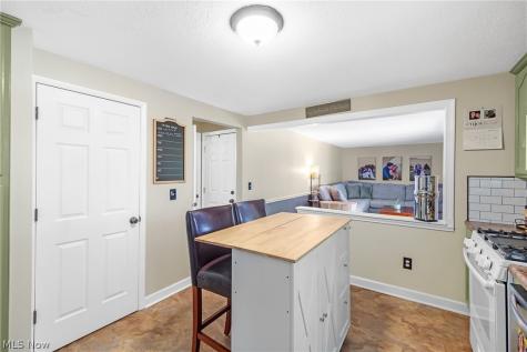 4366 Sunnyview Drive Uniontown OH 44685