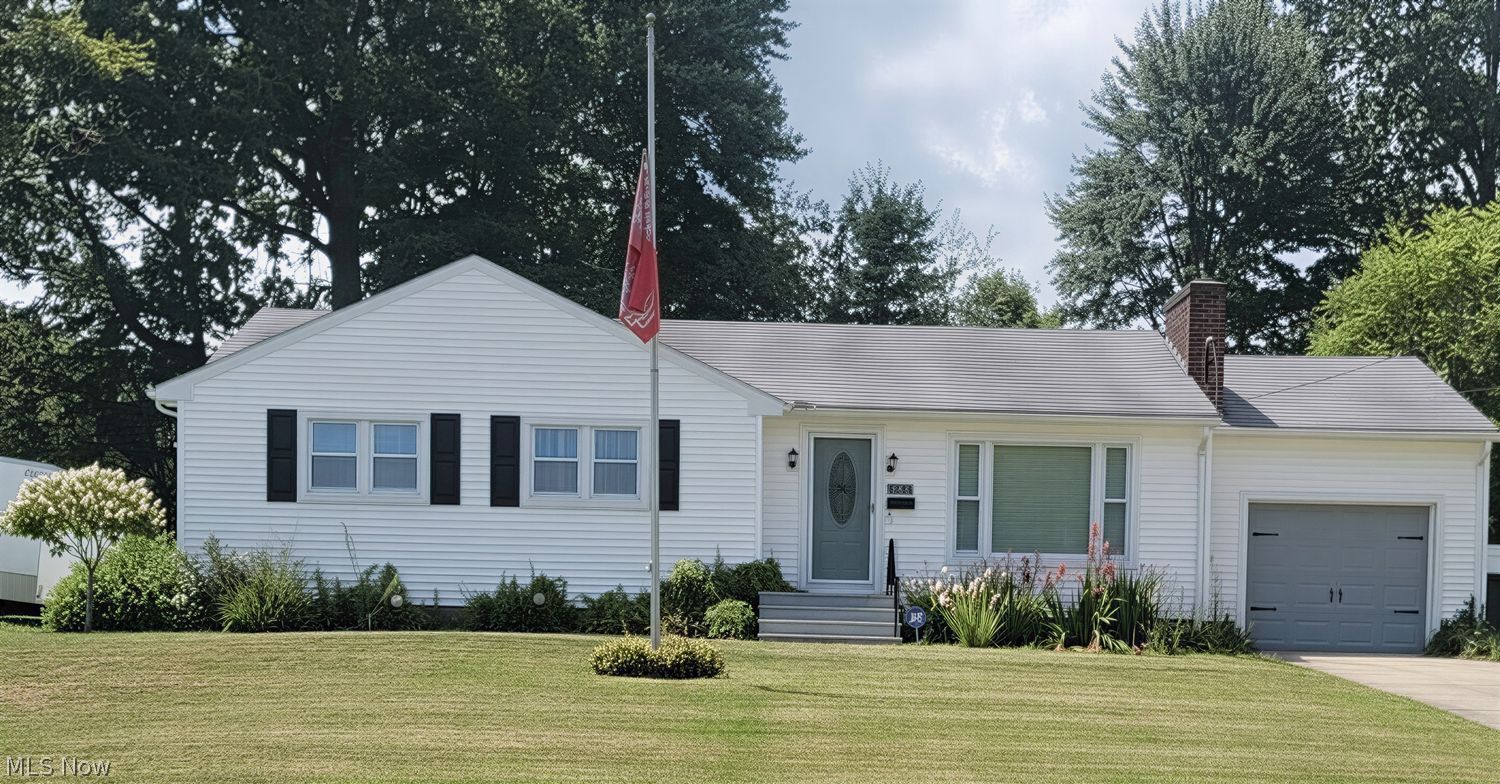 Youngstown OH, 3325 Briarwood Lane