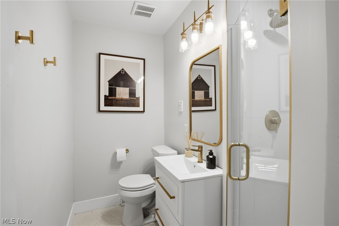 23250 Fairmount Boulevard Shaker Heights OH 44122