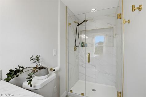 23250 Fairmount Boulevard Shaker Heights OH 44122
