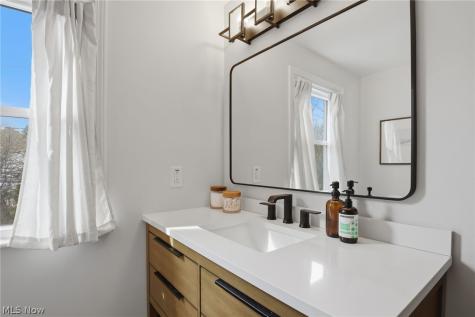23250 Fairmount Boulevard Shaker Heights OH 44122
