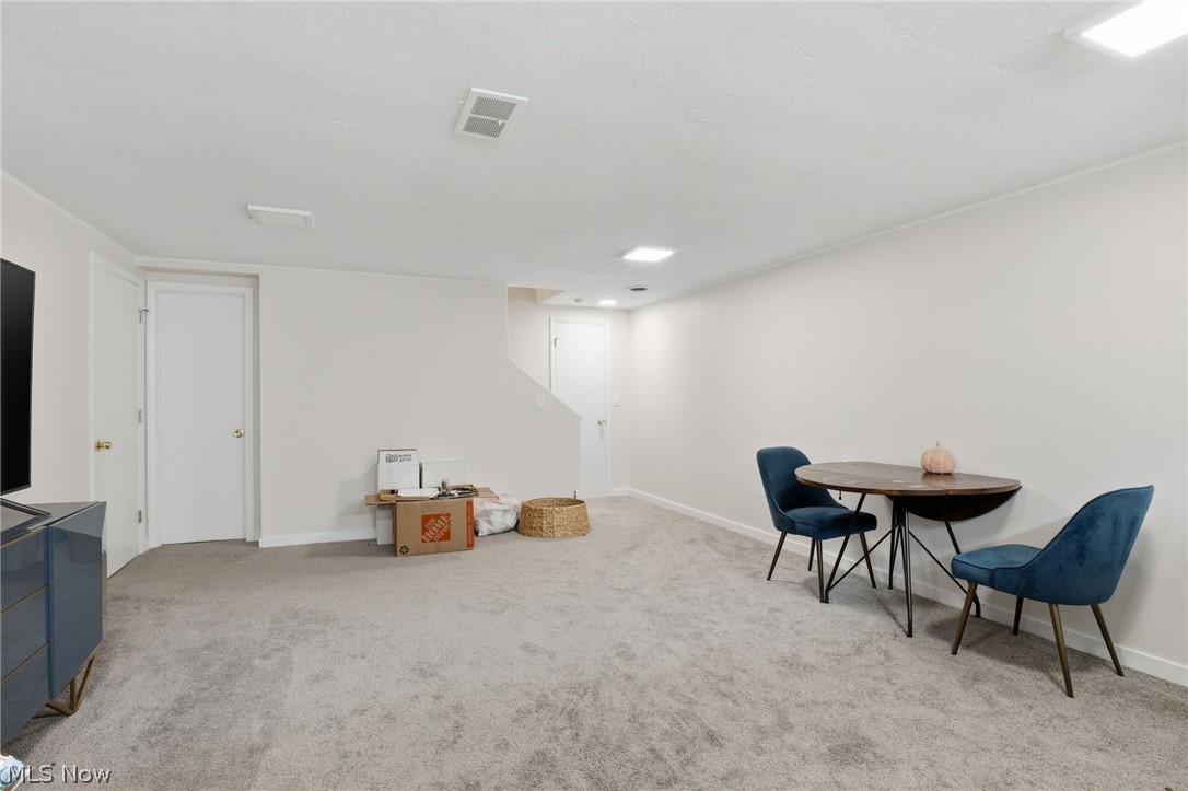 23250 Fairmount Boulevard Shaker Heights OH 44122