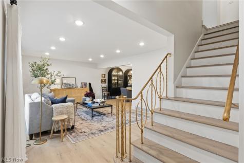 23250 Fairmount Boulevard Shaker Heights OH 44122