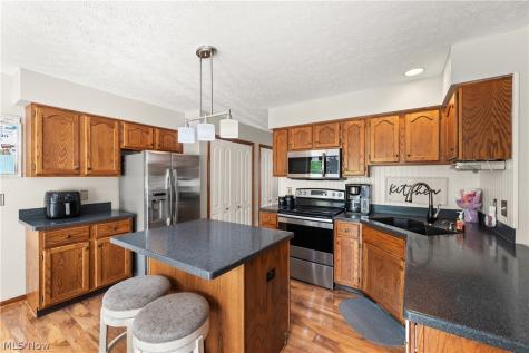 3752 Sandlewood Drive Brunswick OH 44212