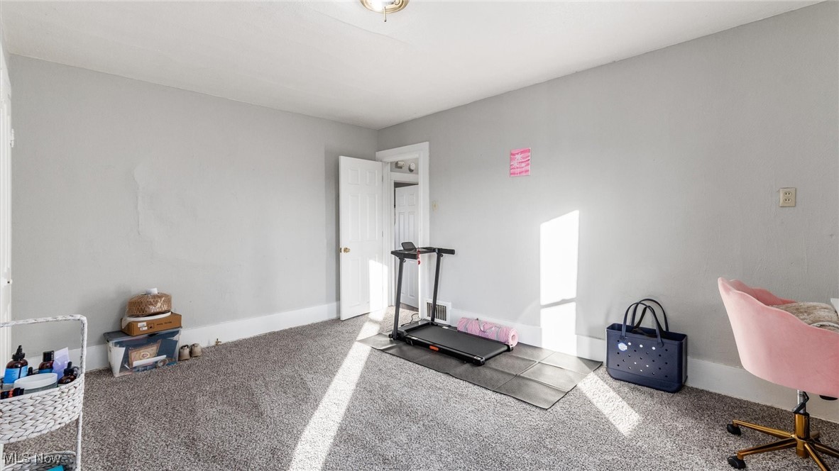 405 Foster Avenue Cambridge OH 43725