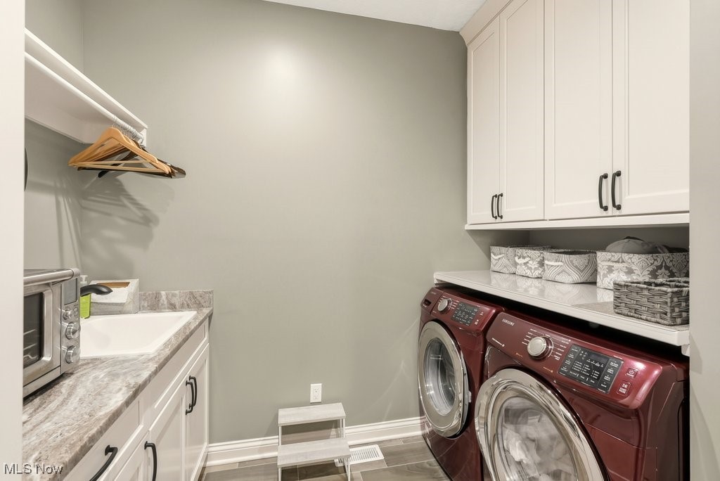 553 Fairway Lane Broadview Heights OH 44147