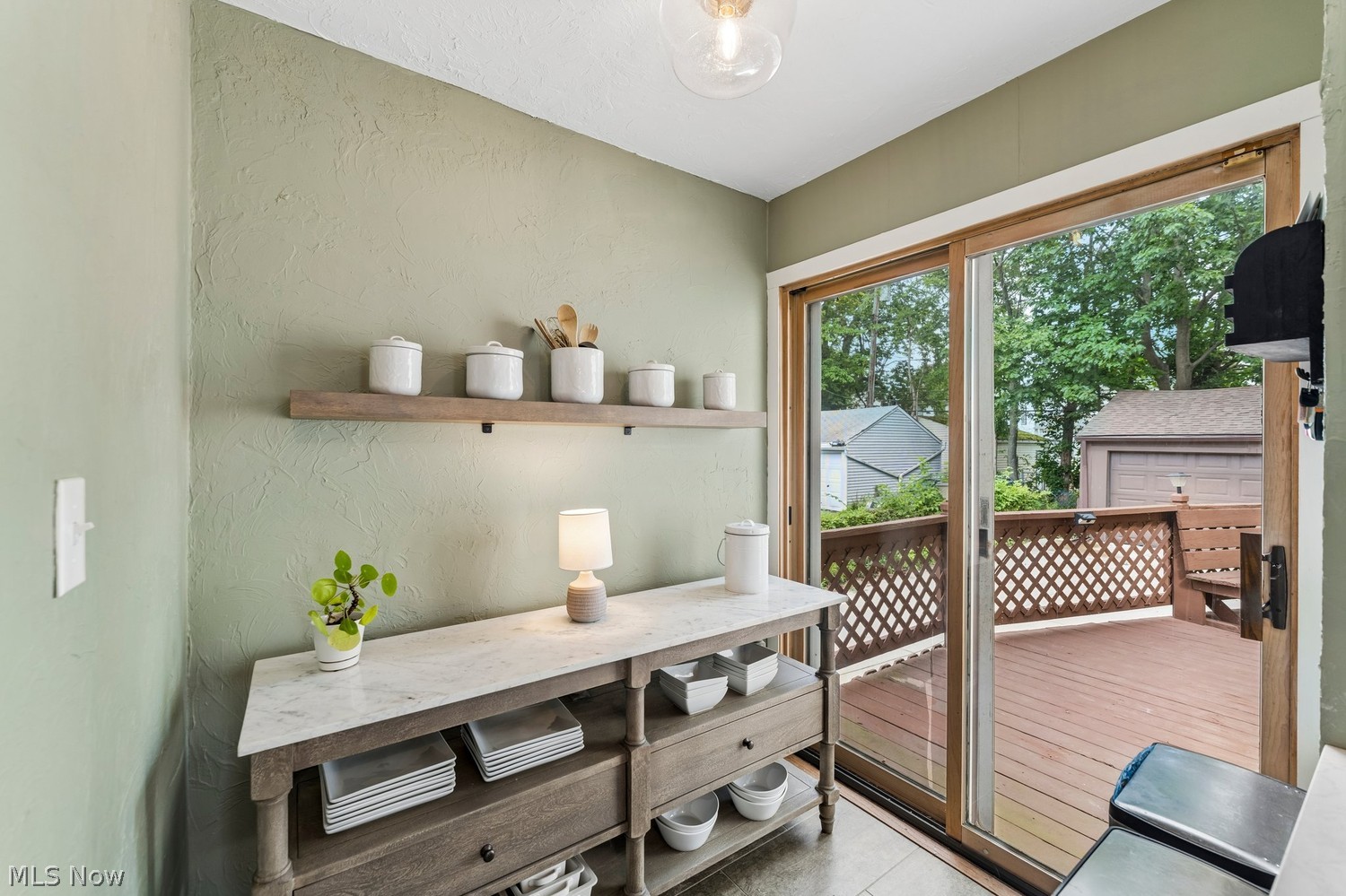 4305 Groveland Road University Heights OH 44118
