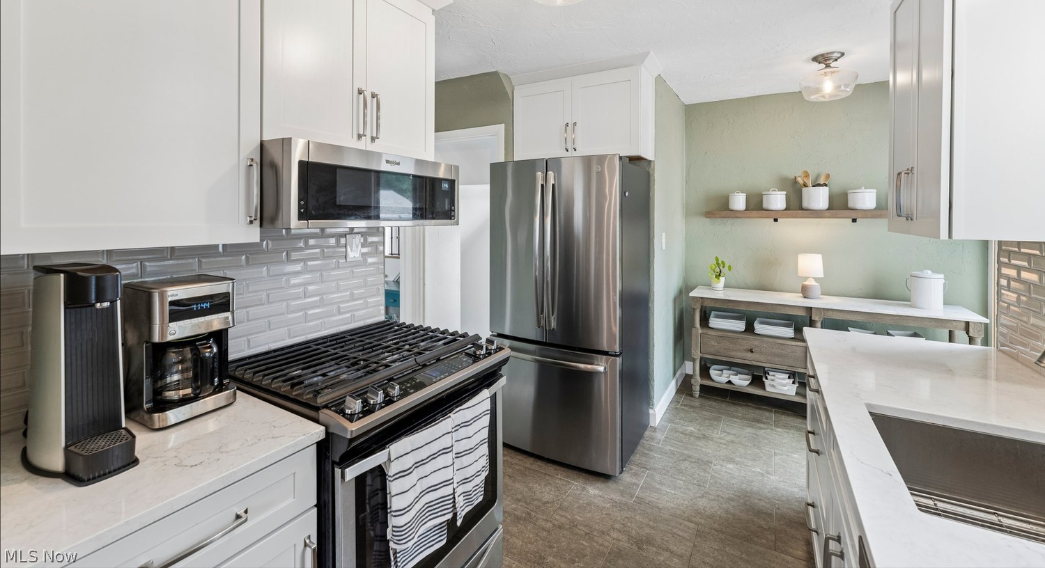 4305 Groveland Road University Heights OH 44118