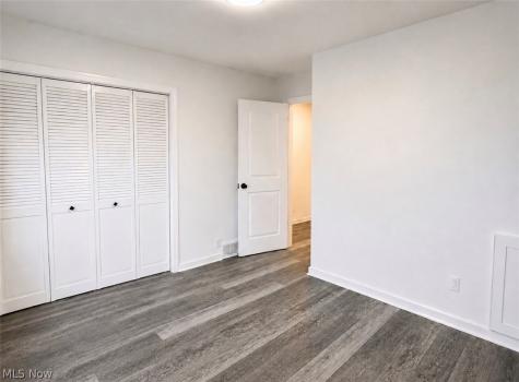 4960 E 81st Street Garfield Heights OH 44125