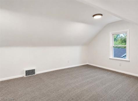 4960 E 81st Street Garfield Heights OH 44125