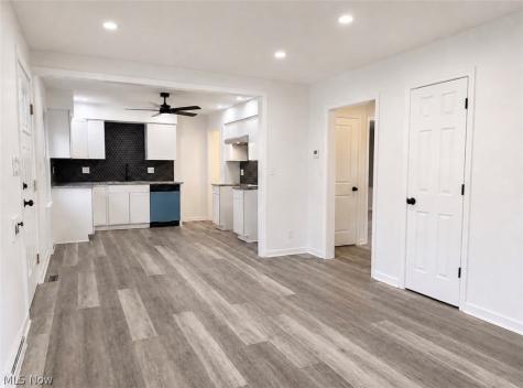 4960 E 81st Street Garfield Heights OH 44125