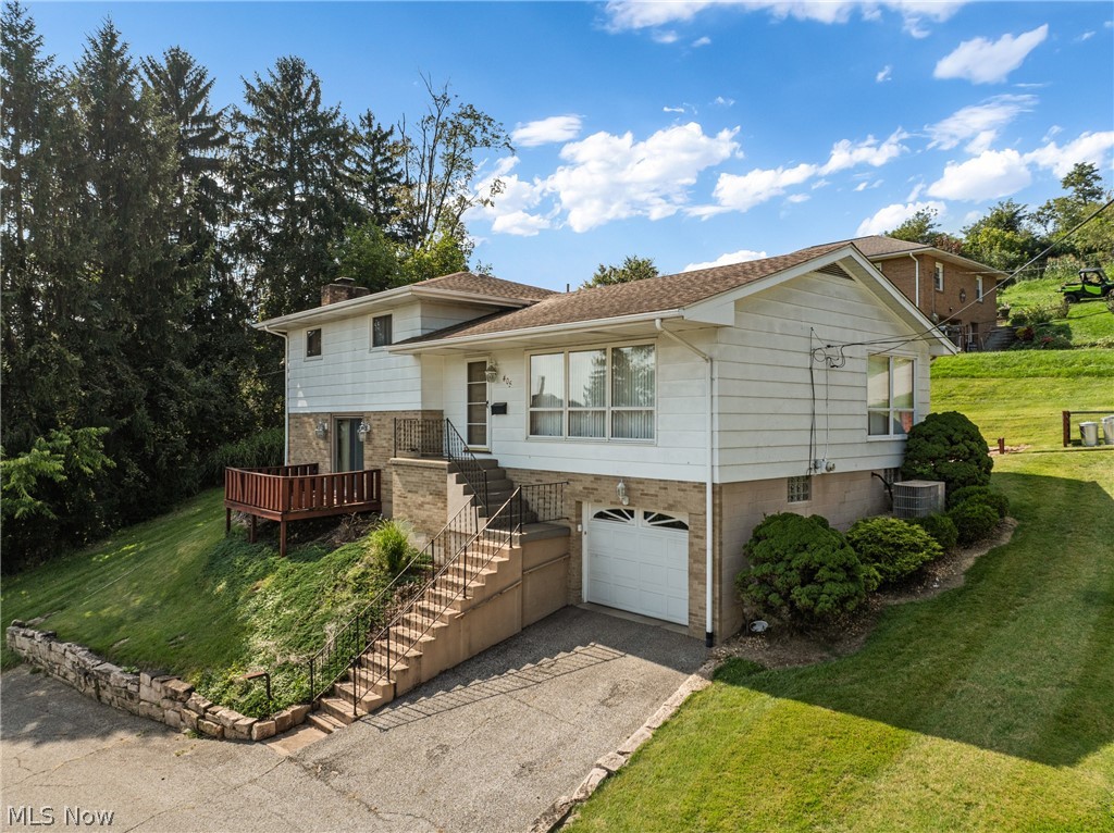 405 N 10th Street Martins Ferry OH 43935