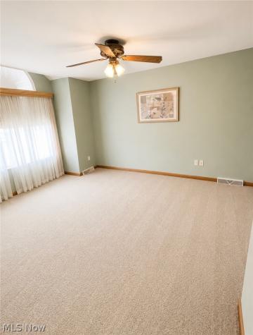 2189 Woodgate Street Youngstown OH 44515