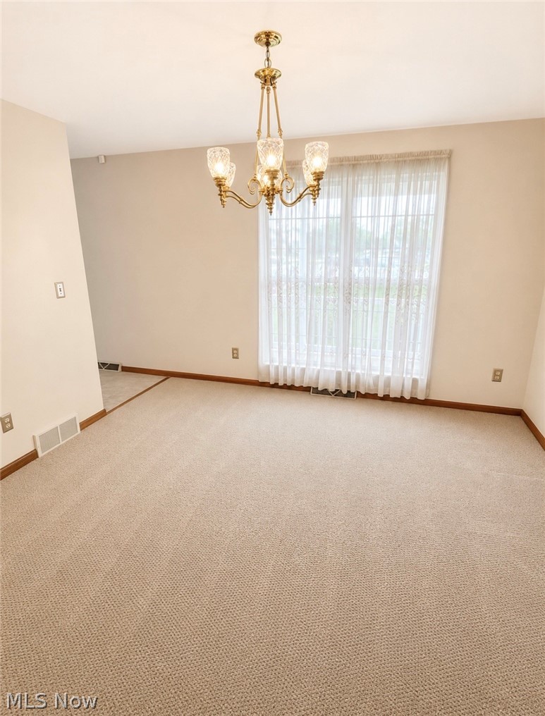 2189 Woodgate Street Youngstown OH 44515