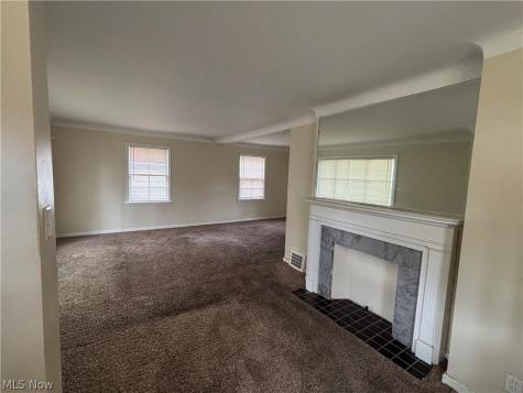 12324 Willard Avenue Garfield Heights OH 44125