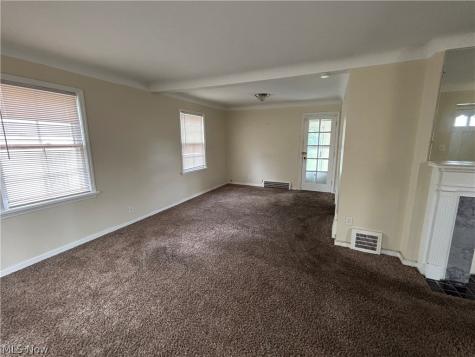 12324 Willard Avenue Garfield Heights OH 44125
