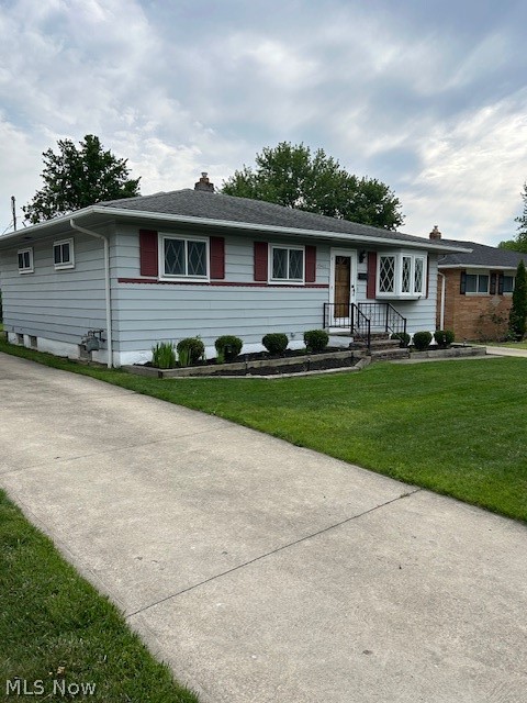 19411 Parkmount Avenue Cleveland OH 44135