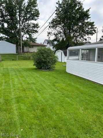 19411 Parkmount Avenue Cleveland OH 44135