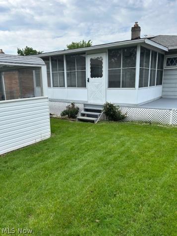 19411 Parkmount Avenue Cleveland OH 44135