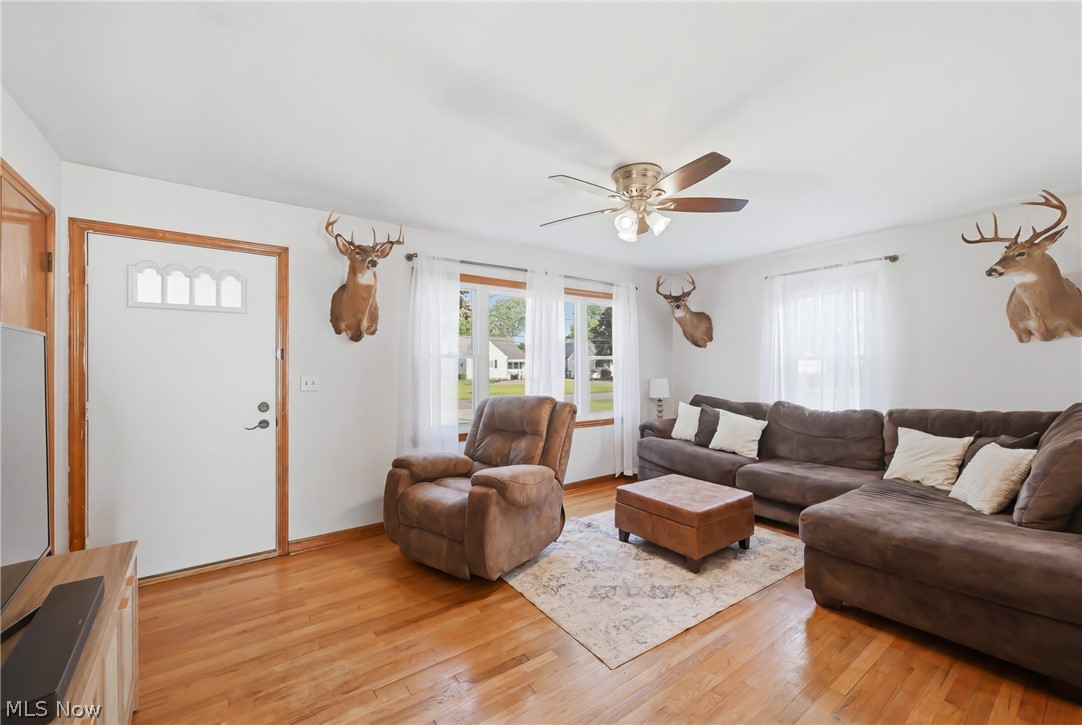 95 Westview Avenue Hubbard OH 44425
